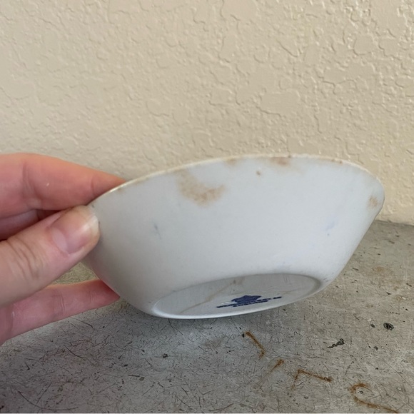 Antique Wedgewood Blue Willow Fruit Bowl - Picture 3 of 7